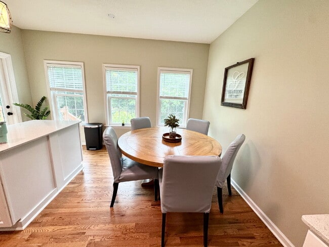 Building Photo - Beautiful 3 bedroom home in Providence Ridge, Seneca