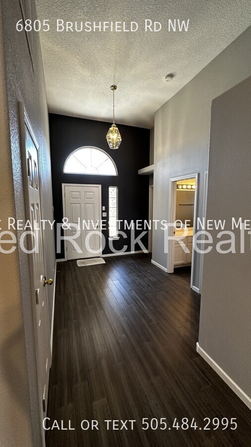 Building Photo - Gorgeous Single Story Home in NW ABQ!