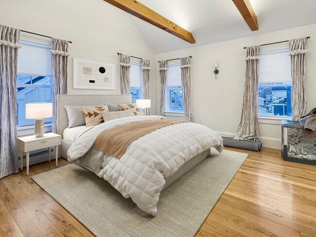 Building Photo - 7 Sanborn Terrace