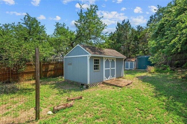 Building Photo - 13003 S Madrone Trail