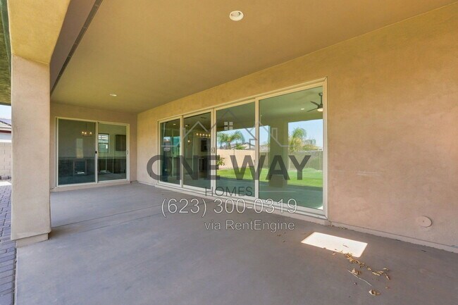Building Photo - 9960 E Seismic Ave