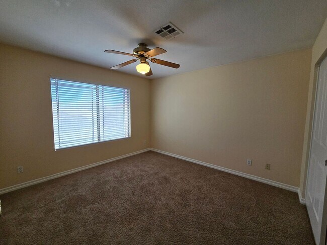 Building Photo - Don’t wait for summer, your pool home is ready now!!! 4 Bedroom, NW Las Vegas