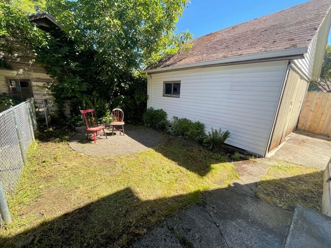 Building Photo - willh06