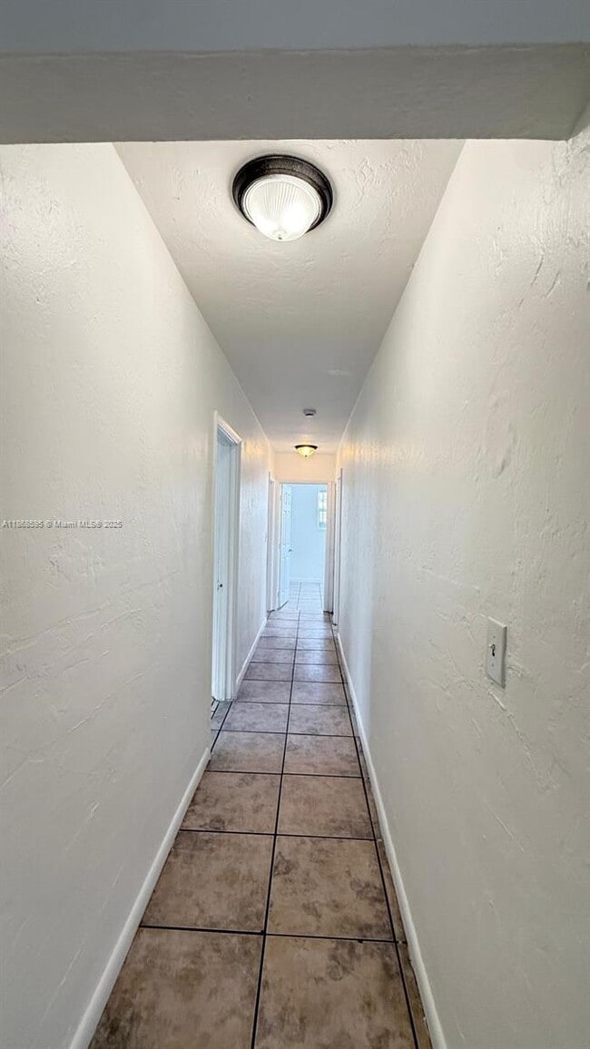 Building Photo - 2900 NW 5th St