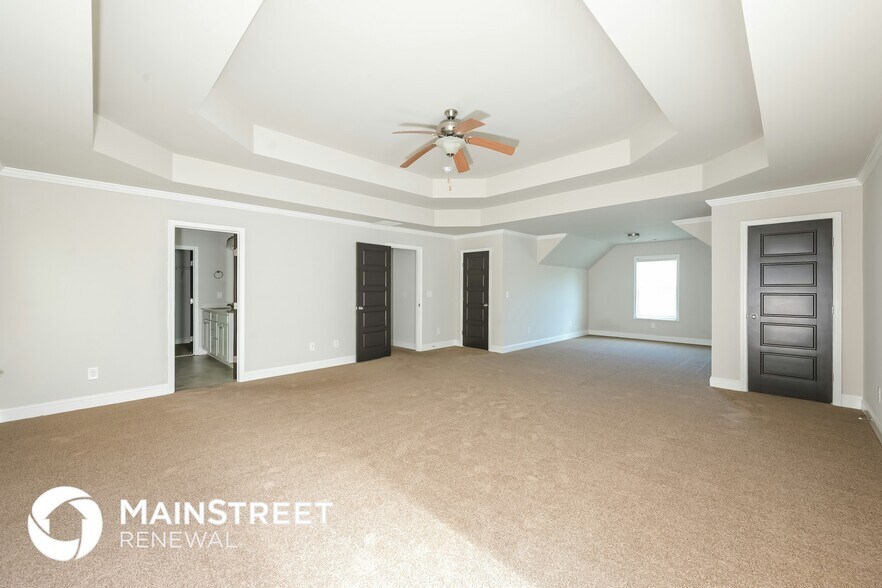 Building Photo - 767 Overlook Gln Dr