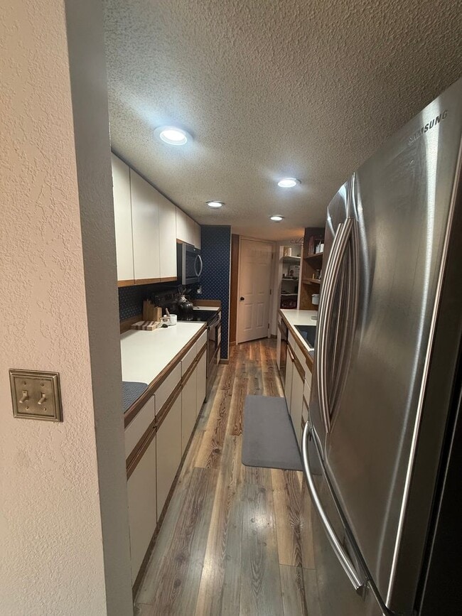 Building Photo - Secluded 3-Bed Retreat on 2.36 Acres with Sauna, Views & 2-Car Garage