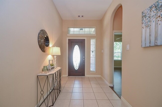 Building Photo - 4107 Elk Bluff Ln