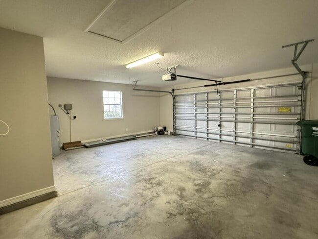 Building Photo - 222 Biltmore Pl