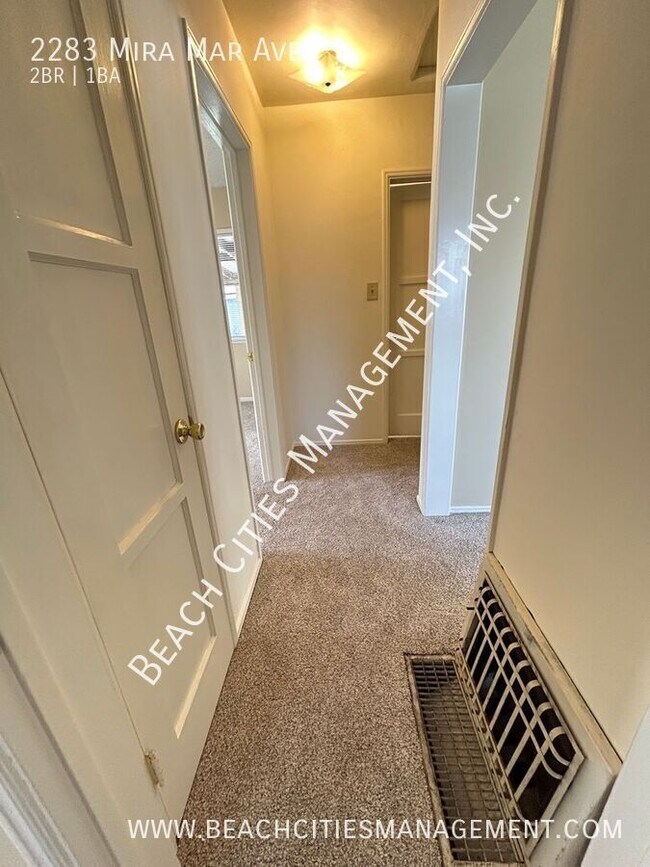 Building Photo - 2283 Mira Mar Ave