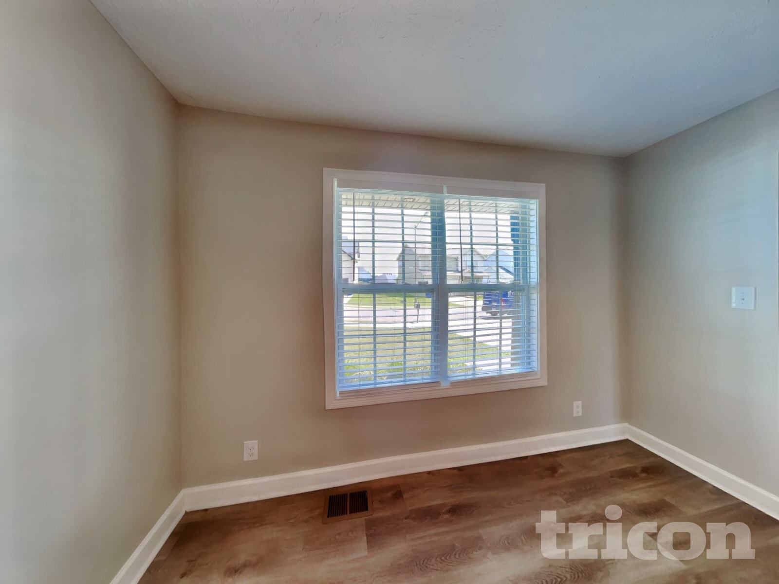 Building Photo - 1287 Eagle's View Dr