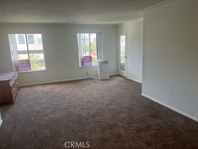 Building Photo - 8889 Caminito Plaza Centro