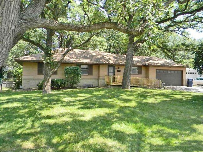 Primary Photo - 6313 France Ave S
