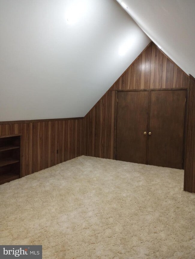 Building Photo - 131 Outer Dr