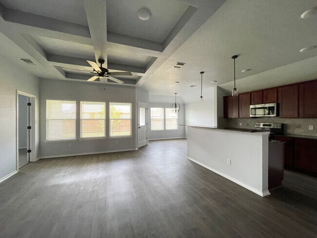 Building Photo - 808 Hickok Dr
