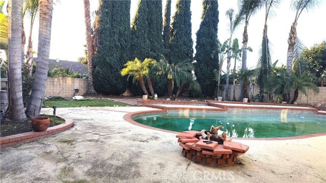 Building Photo - 1418 N Glenarbor St