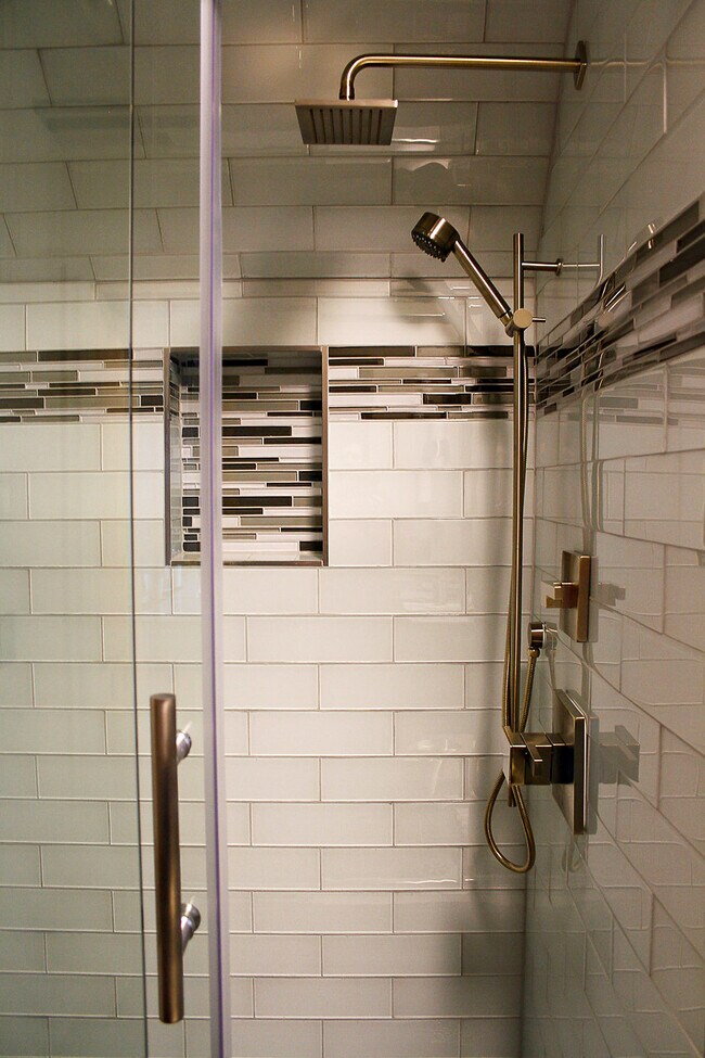 Building Photo - 517 Ocean House Rd