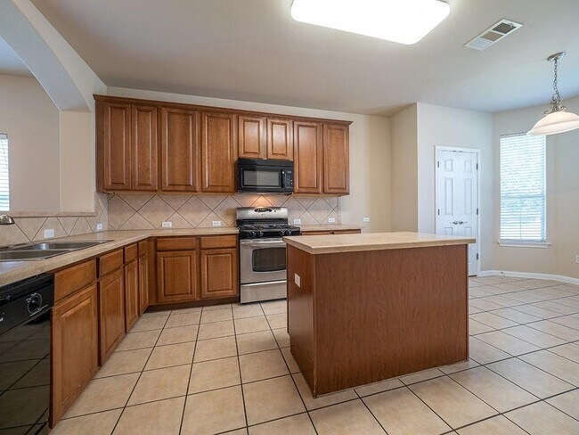 Building Photo - 18325 Masi Loop