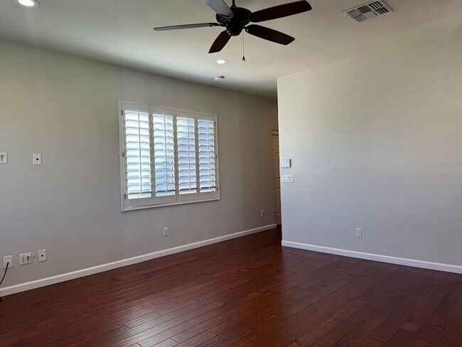 Building Photo - Resort-Style Phoenix Home with Pool, Outdo...