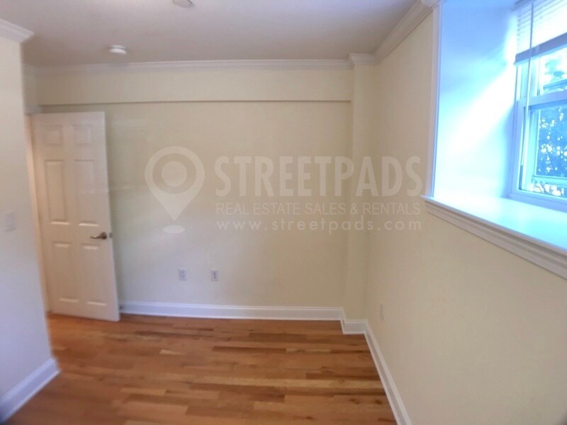 Building Photo - 3 Chauncy St