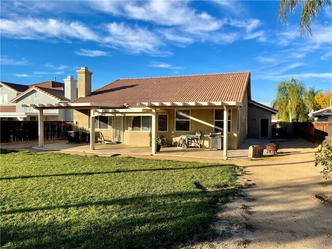 Building Photo - 27613 Vanilla Ct