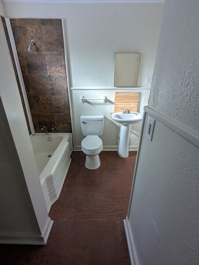 Building Photo - 6077 Cypress St