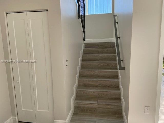 Building Photo - 177 E 16th St