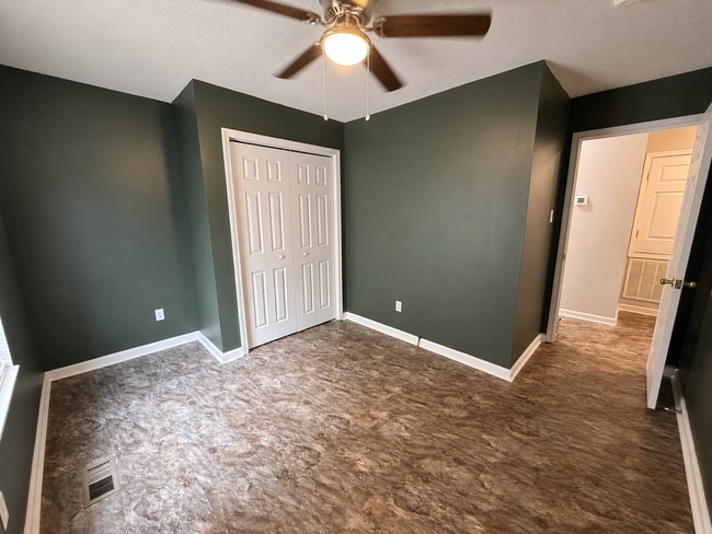 Building Photo - 1209 Fielding Dr