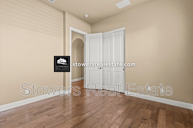 Building Photo - 1642 Pinot Pl