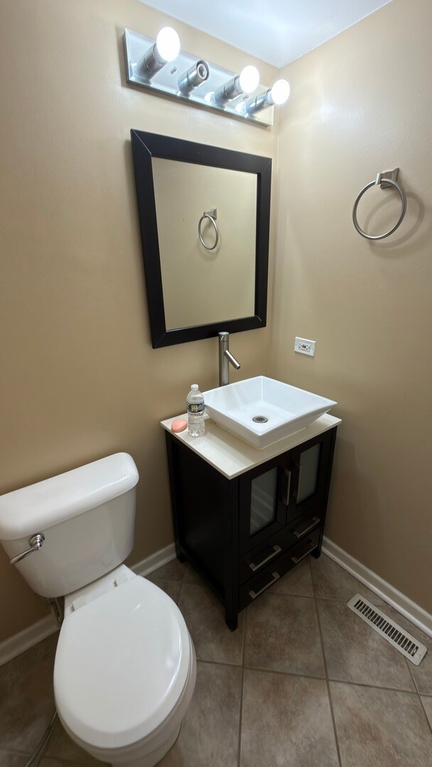 Building Photo - 8114 160th St