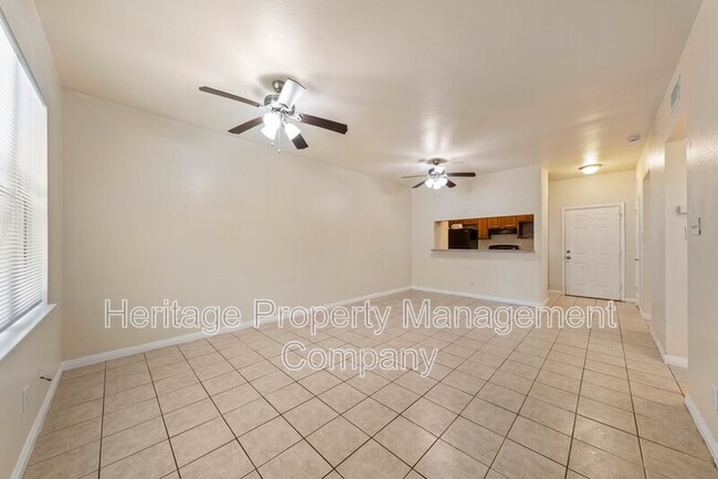 Building Photo - 518 Dukeway Dr