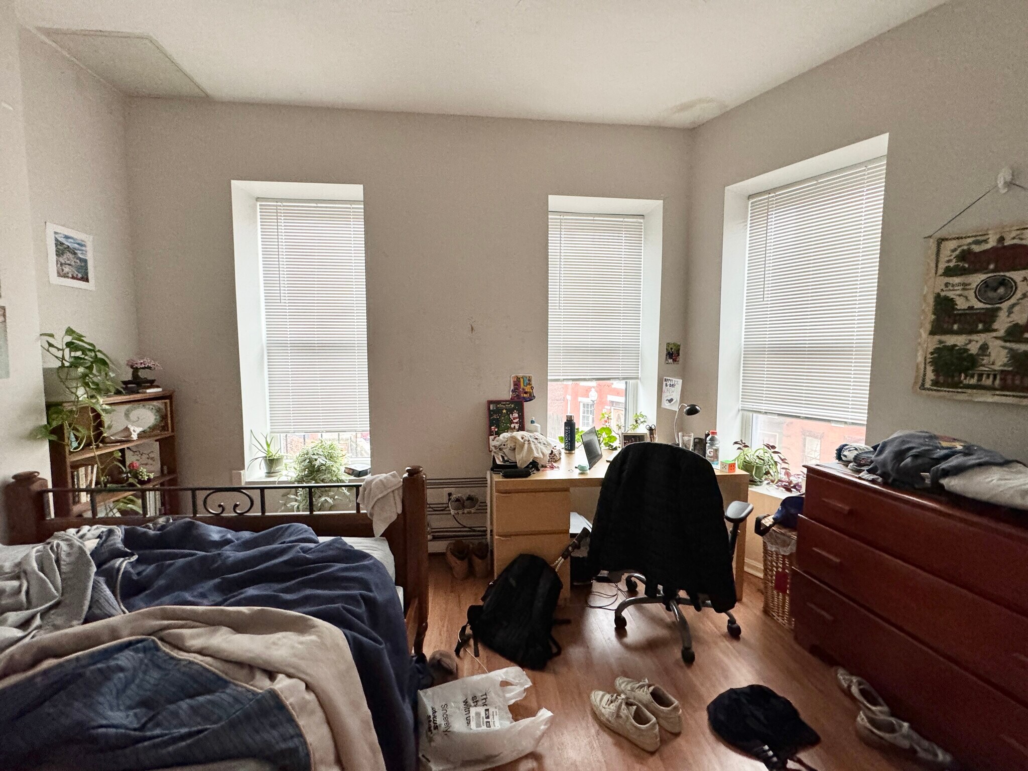 Building Photo - 96 Hammond St