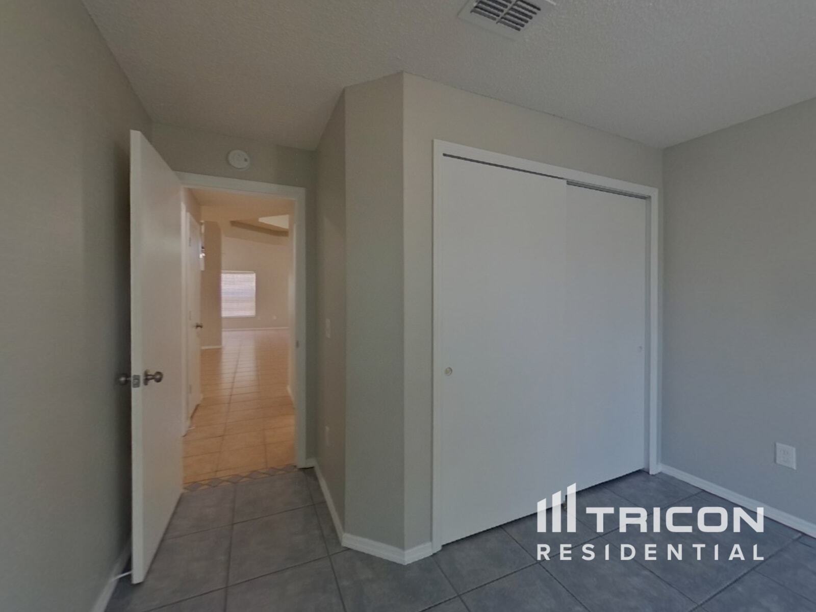 Building Photo - 11338 Cypress Leaf Dr