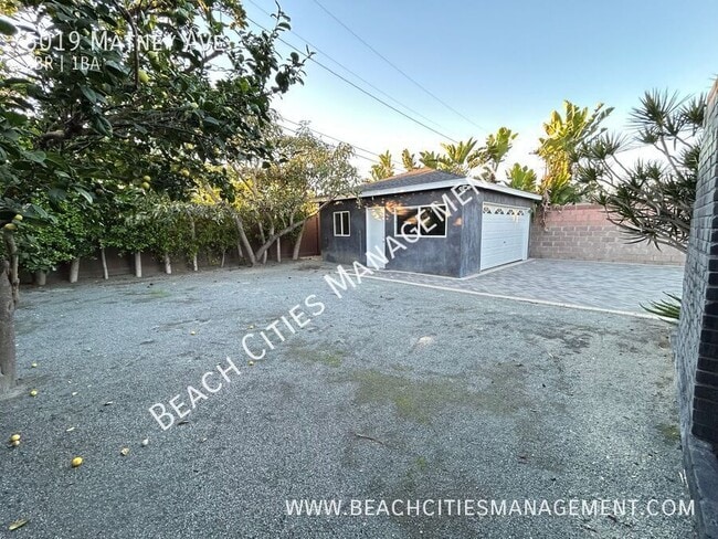 Building Photo - 5019 Matney Ave