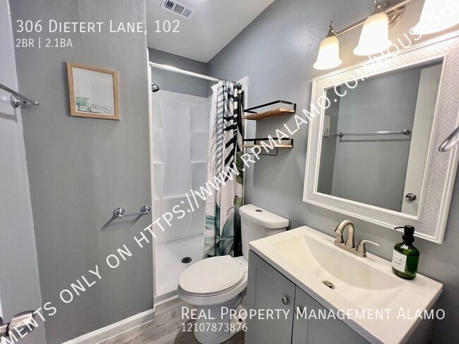 Building Photo - 306 Dietert Ln