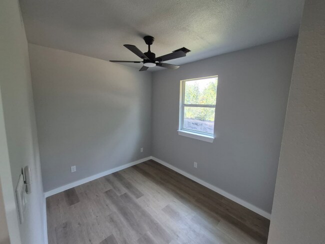 Building Photo - 3268 Holman St