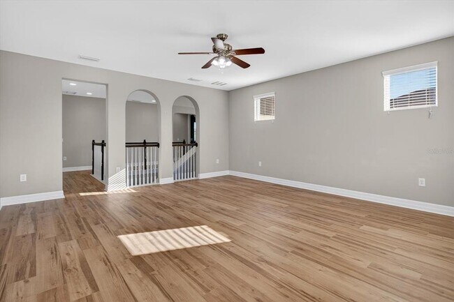 Building Photo - 2589 Gwynhurst Blvd