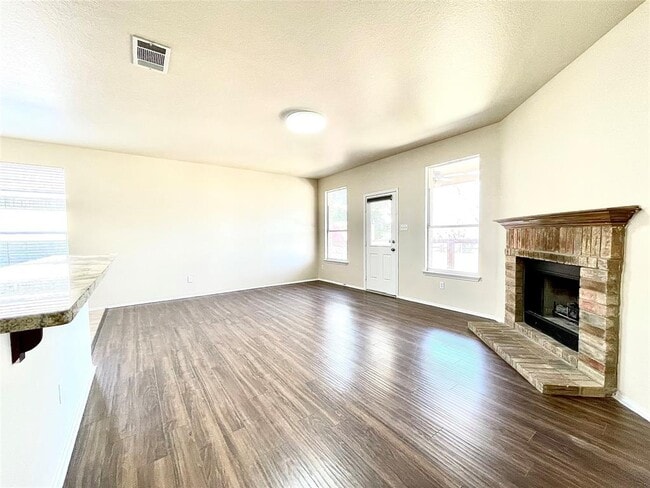 Building Photo - 508 Emma Rose Trail
