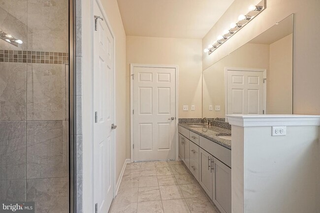 Building Photo - 5335 Palomino Ct