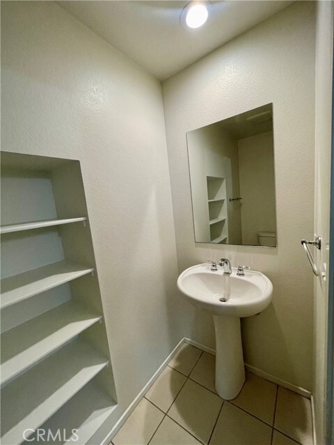 Building Photo - 205 W Via Presido