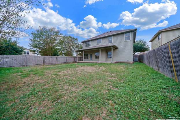 Building Photo - 9902 Meadow Lark