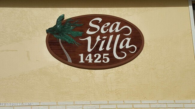 Building Photo - 1425 Jimmy Buffett Mem Hwy