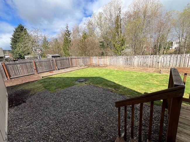 Building Photo - 3 Bedroom 2 Bath Forest Grove OR