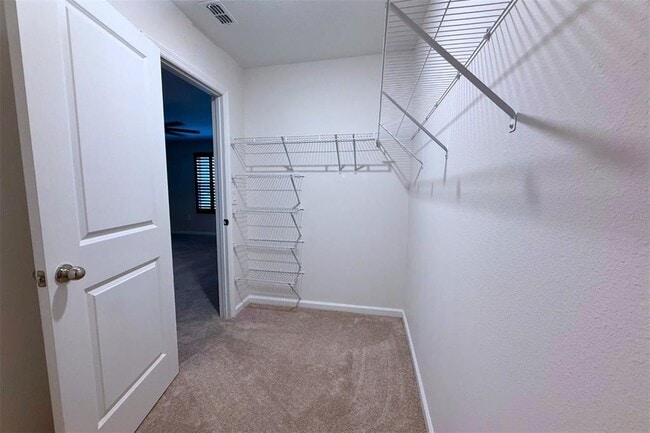 Building Photo - 4939 SW 81st Lp