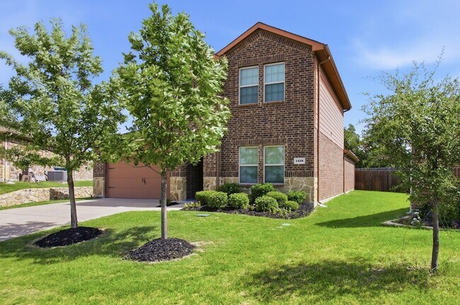 Building Photo - 1328 Broaddus Rd
