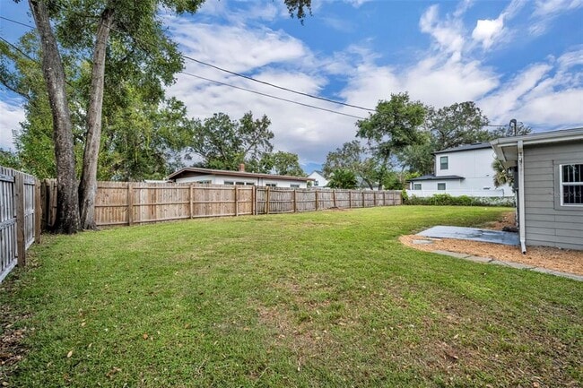 Building Photo - 2805 Northwood Blvd