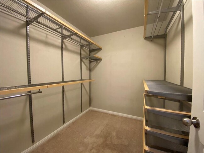 Building Photo - 816 Sleeping Bear Dunes Dr