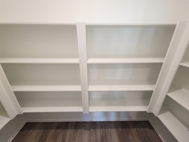Building Photo - 26622 Castiel Dr