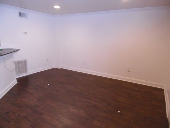 Building Photo - 1 BEDROOM, 1 BATH CONDO IN NEW ORLEANS