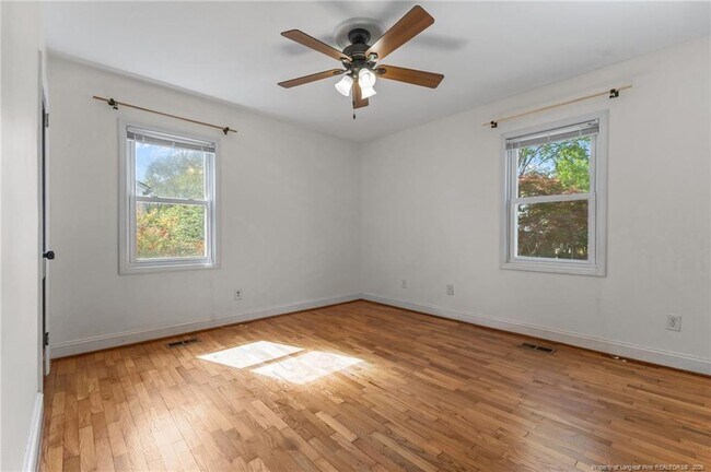 Building Photo - 813 McPherson Ave