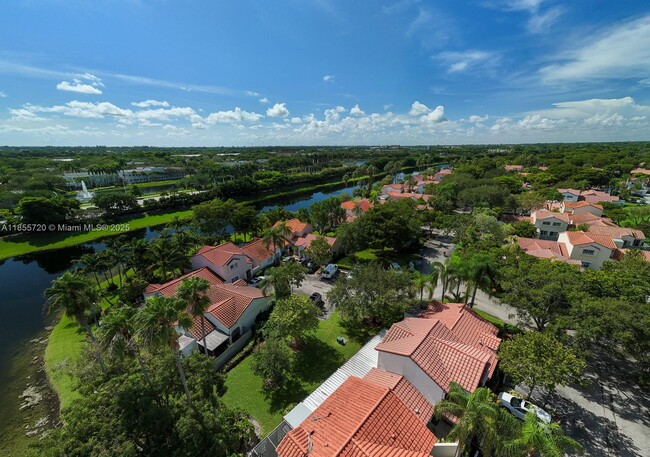 Building Photo - 1462 Springside Dr